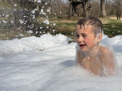 Calvin 1747240297 2 HOUR Foam Party